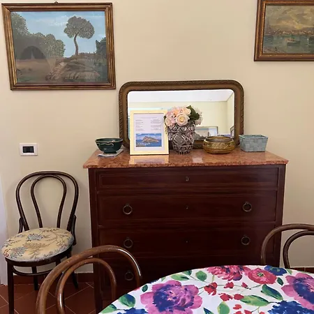Casa Maria Porto * ايسكيا